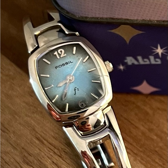 Fossil Watch ⏱️ - Picture 1 of 6
